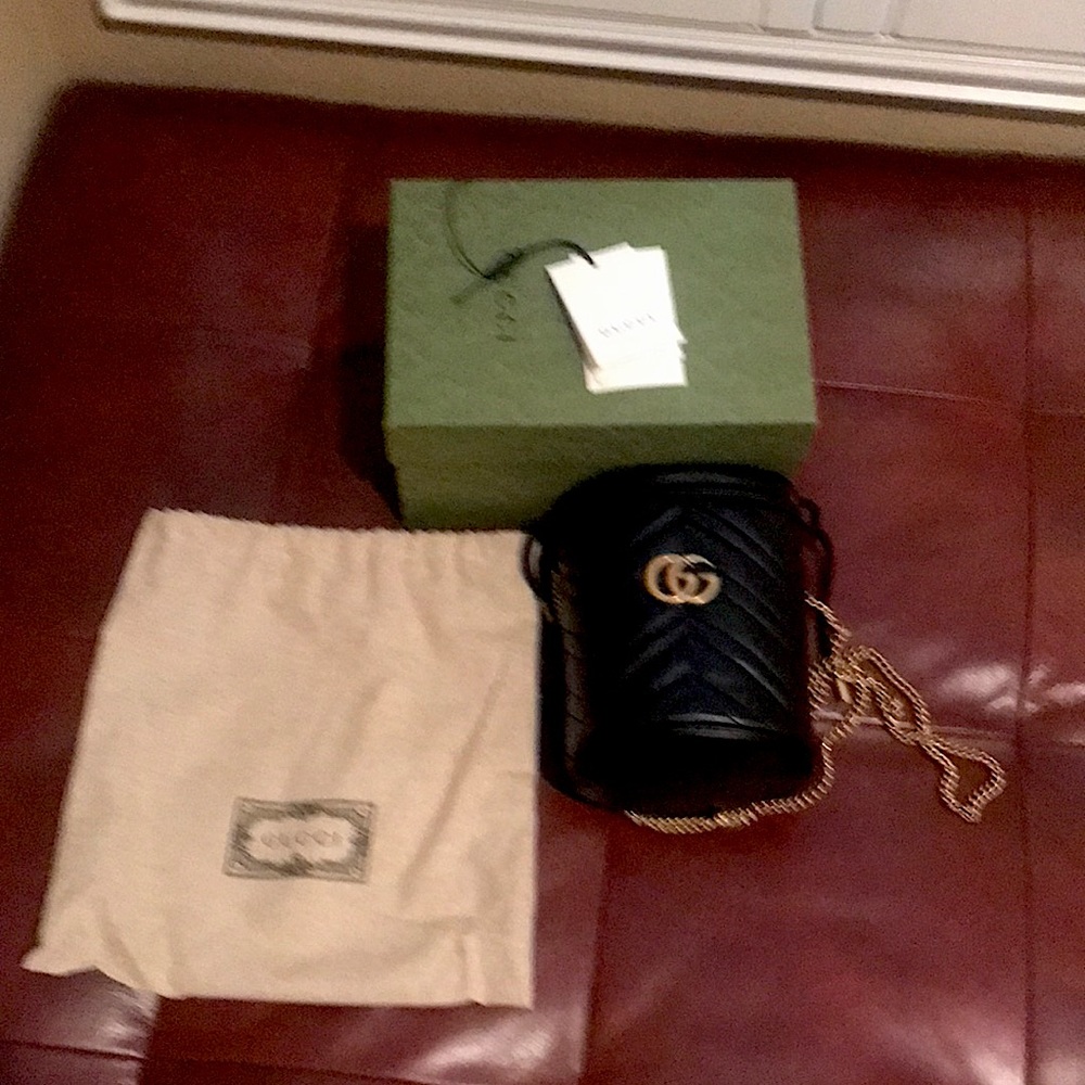 For sale brand new Gucci Marmont Mini Bucket Bag